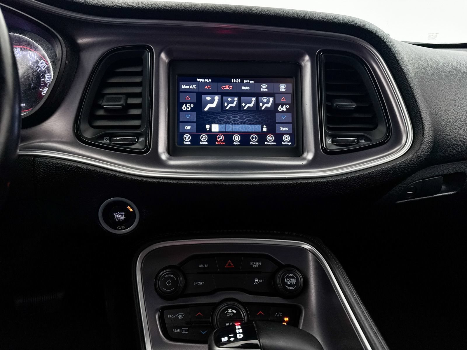 Used 2019 Dodge Challenger SXT RWD image 23