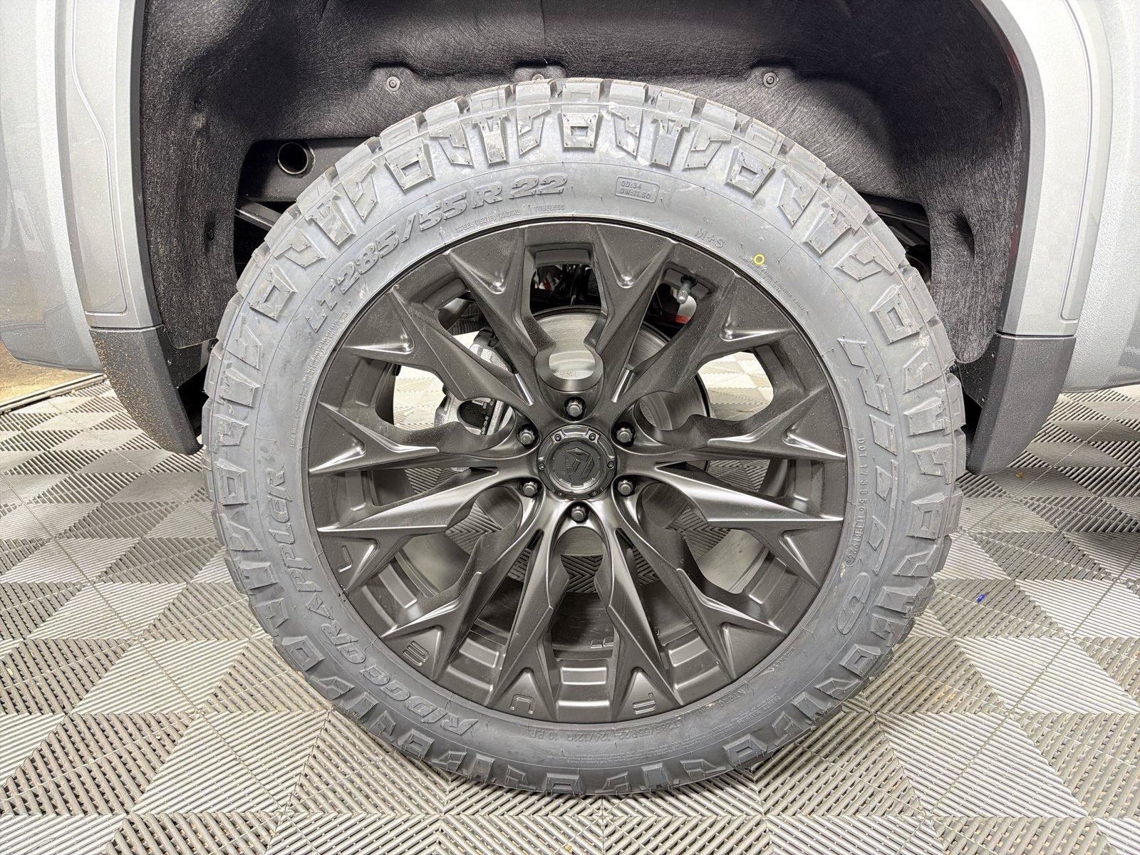 New 2026 GMC Sierra 1500 Elevation w/ Elevation Premium Package AWD/4WD image 14