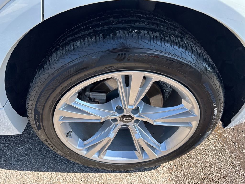 Used 2023 Audi Q8 Premium Plus w/ Premium Plus Package AWD/4WD image 42