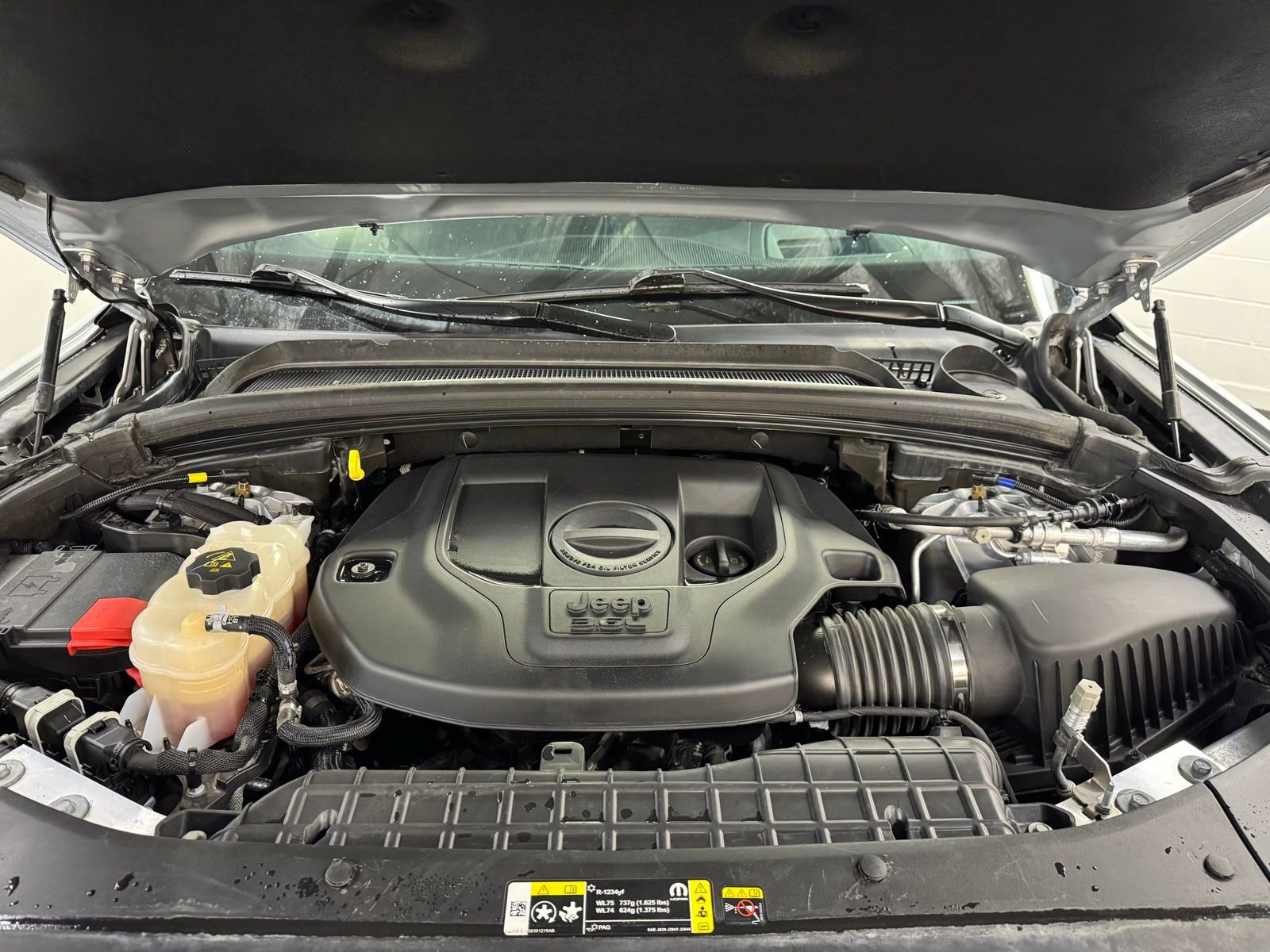 Used 2023 Jeep Grand Cherokee L Summit w/ Advanced Protech Group IV image 10