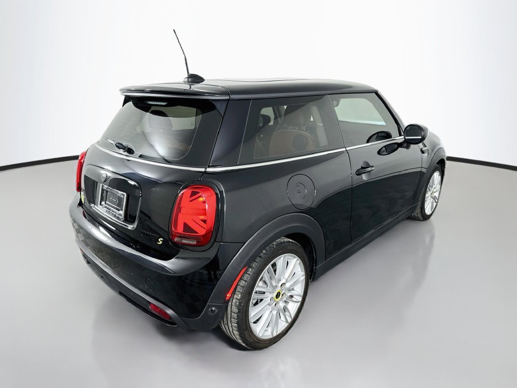 Used 2024 MINI Cooper SE FWD image 5