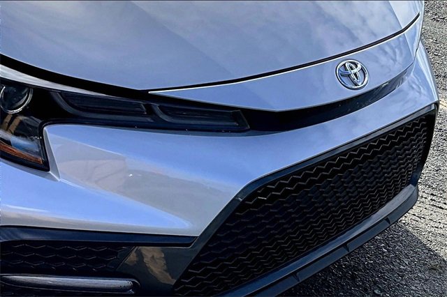 Used 2020 Toyota Corolla SE image 30