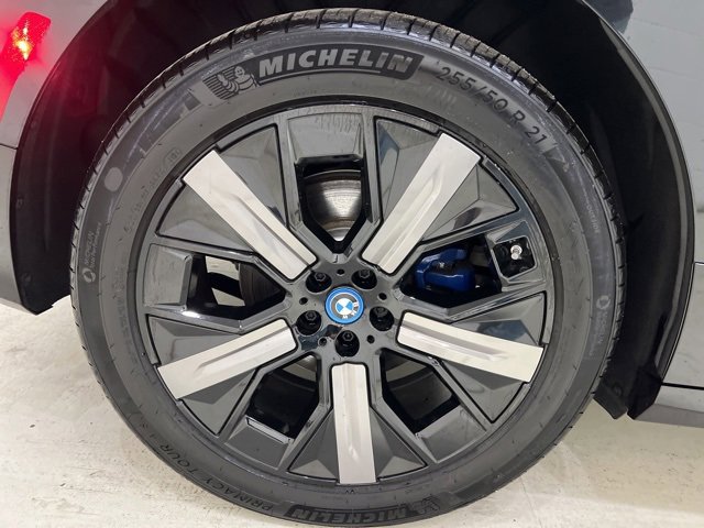 Used 2025 BMW iX xDrive50 image 80