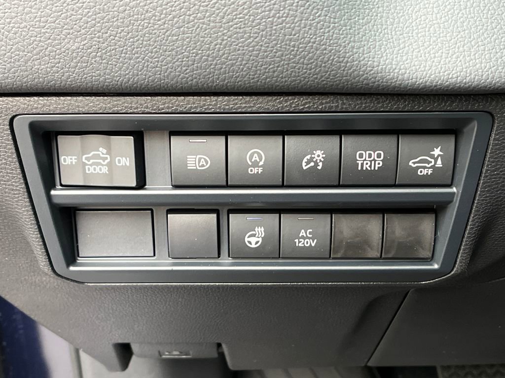 New 2026 Toyota Tundra Limited AWD/4WD image 28