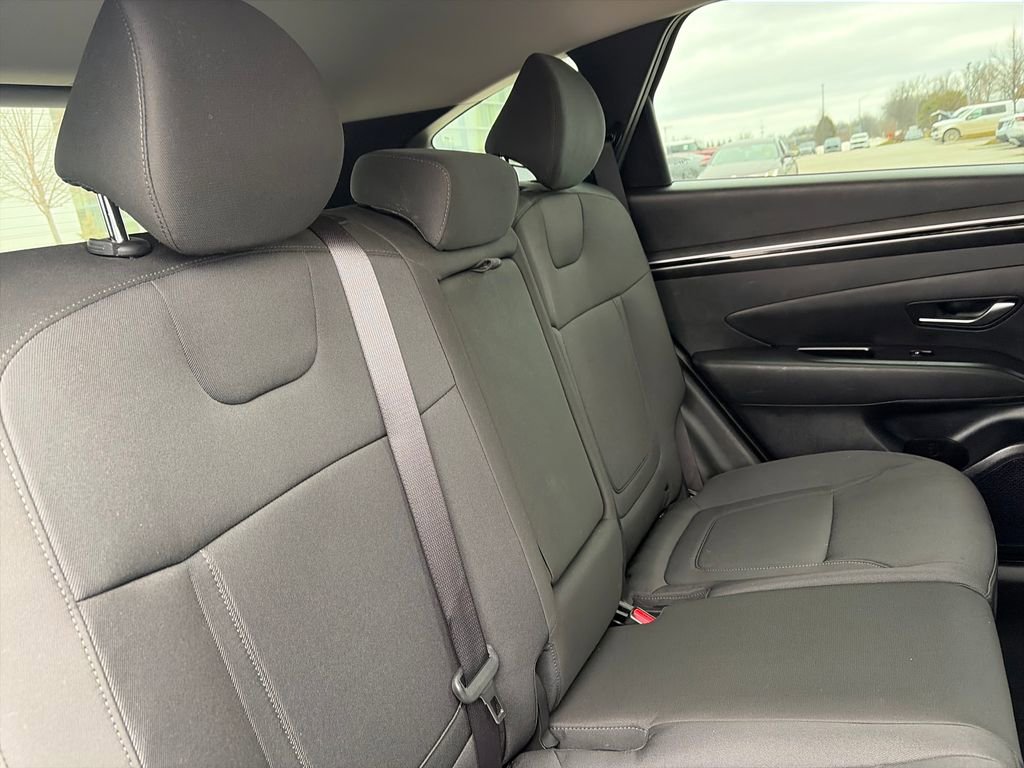 Used 2024 Hyundai Tucson SE image 32