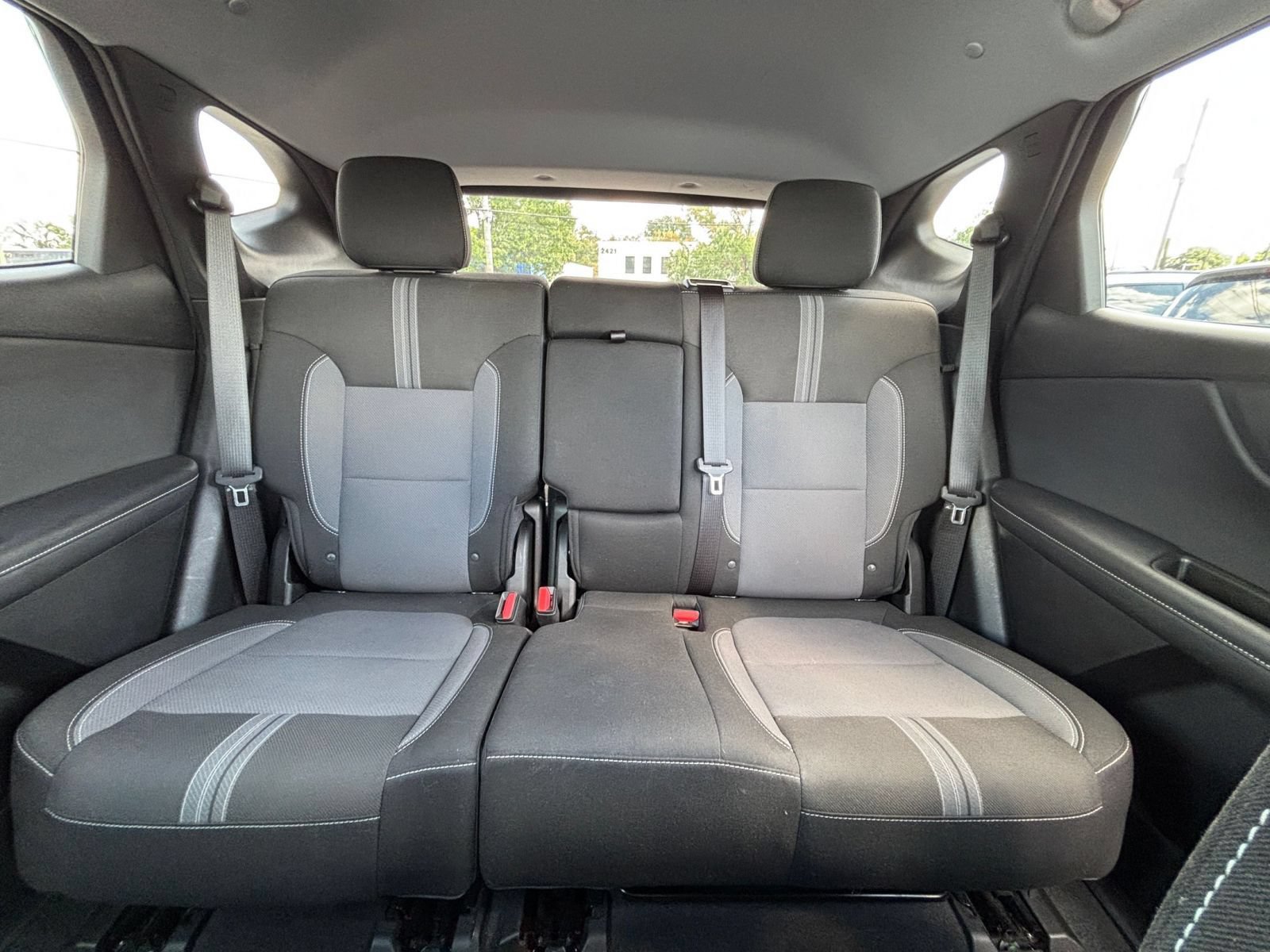 Used 2025 Chevrolet Blazer LT FWD image 38
