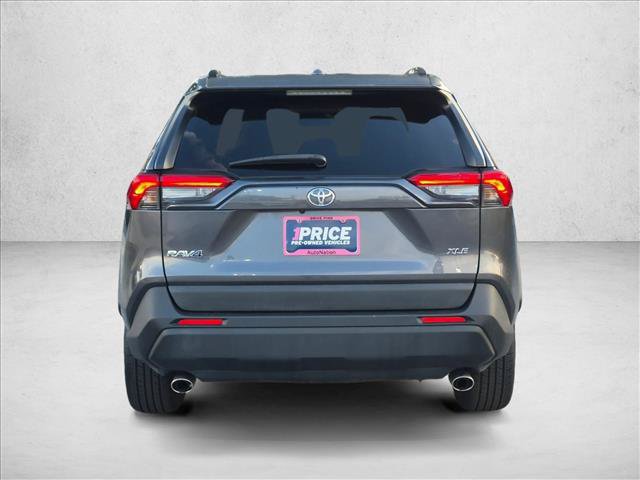 Used 2023 Toyota RAV4 XLE Premium FWD image 7