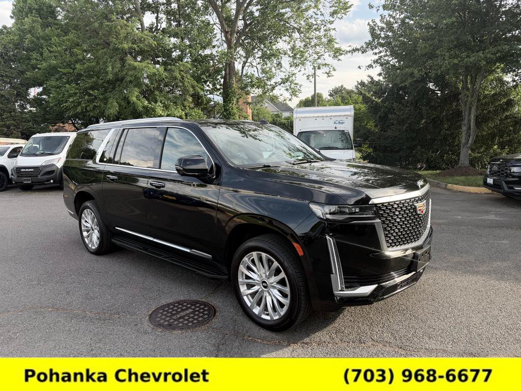 Used 2023 Cadillac Escalade ESV Luxury AWD/4WD image 1