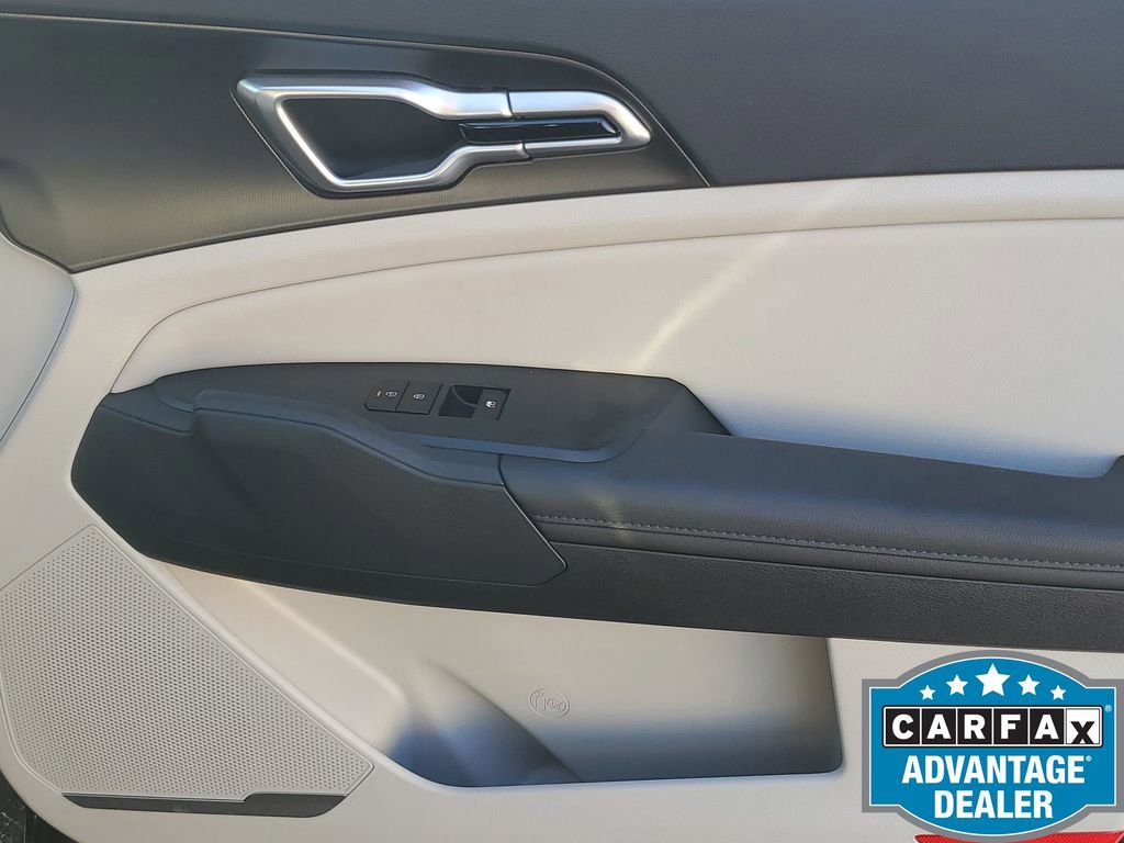 Used 2026 Kia Sportage EX image 46