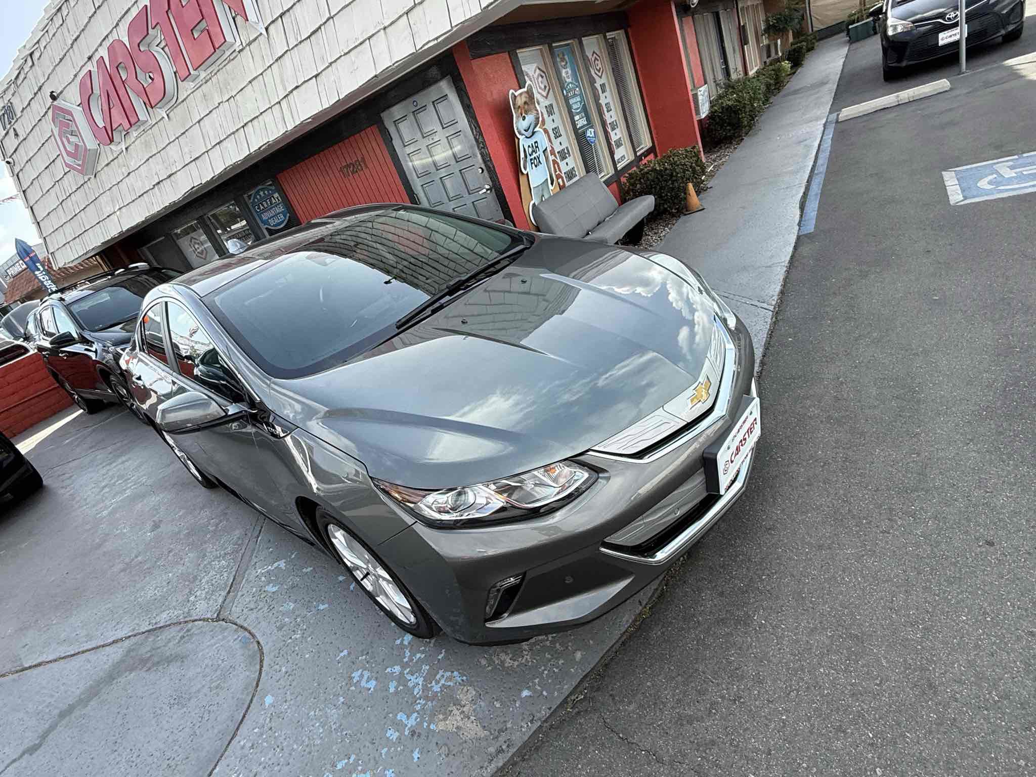 Used 2017 Chevrolet Volt Premier w/ Driver Confidence II Package image 15