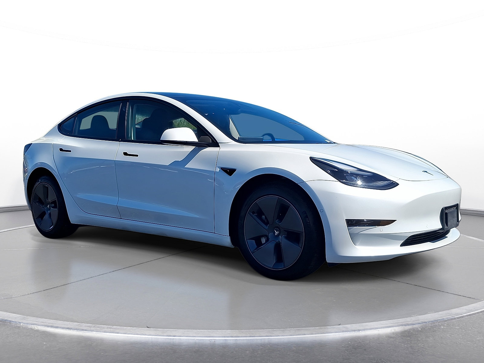 Used 2022 Tesla Model 3 image 1