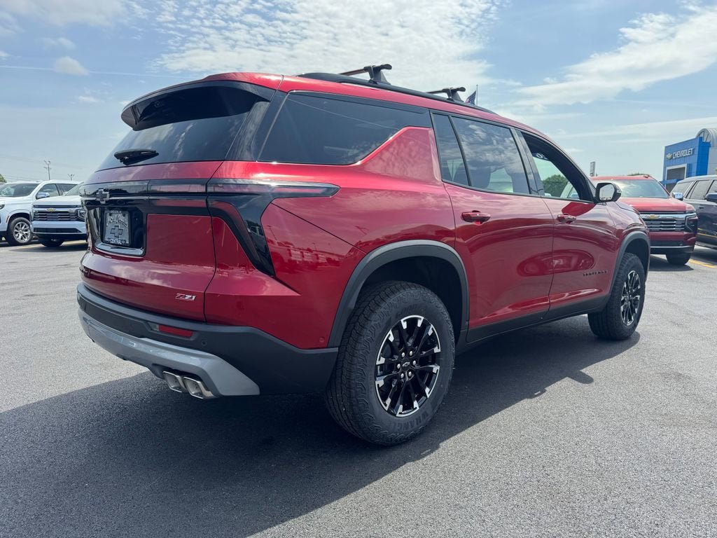 New 2026 Chevrolet Traverse Z71 w/ Enhanced Driving Package AWD/4WD image 6