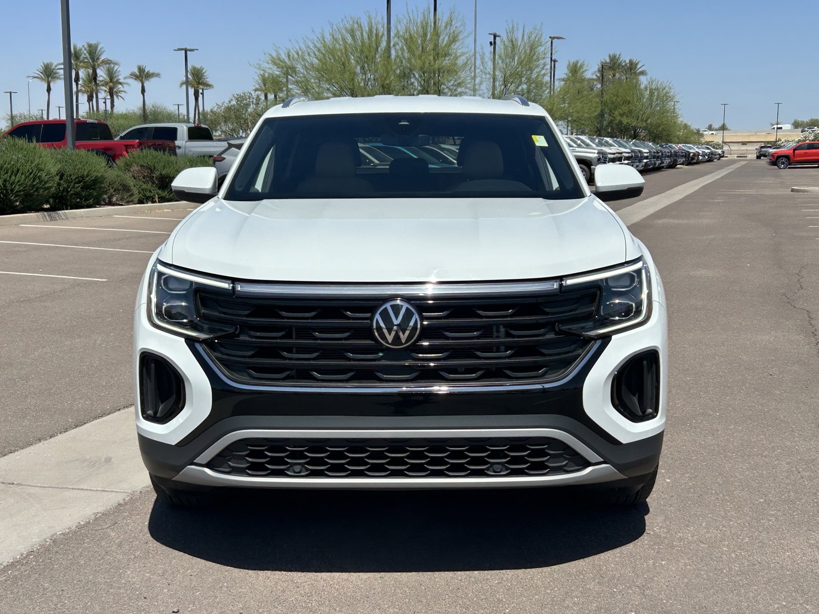 Used 2024 Volkswagen Atlas Cross Sport SE FWD image 8