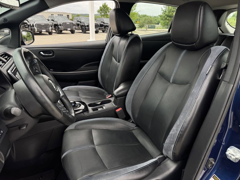 Used 2018 Nissan Leaf SL w/ SL Technology Package FWD image 25