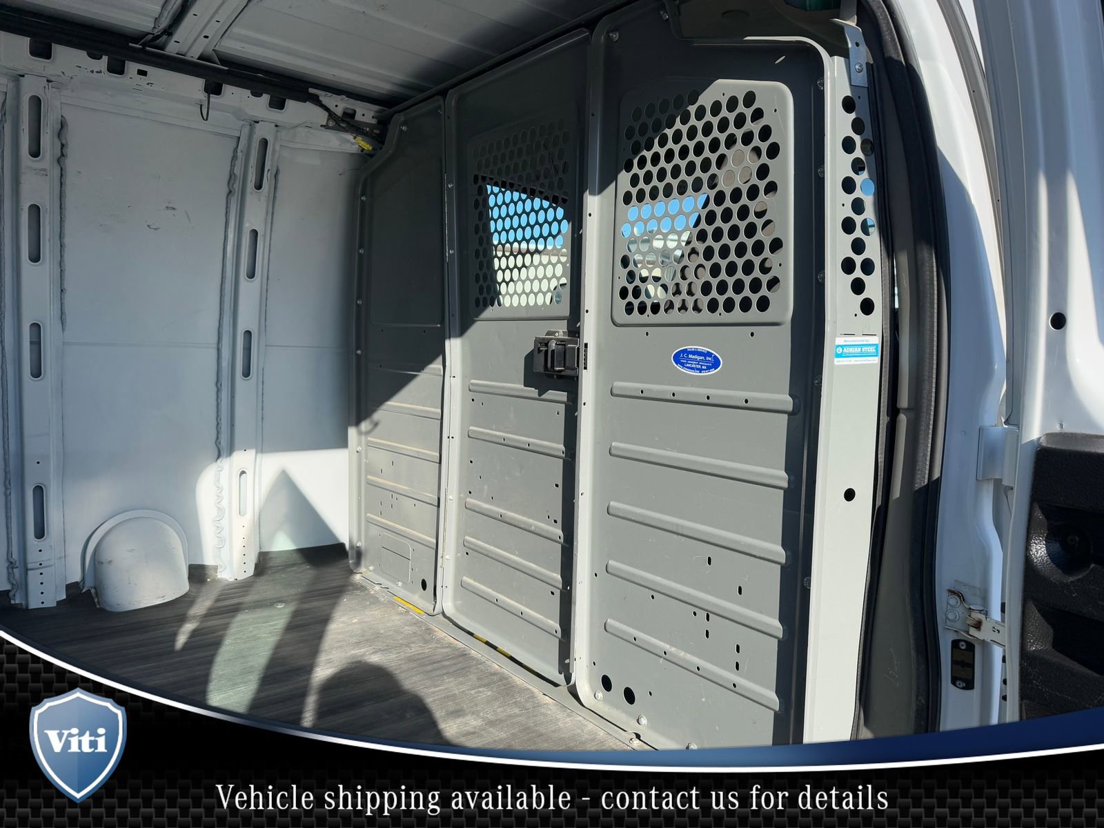 Used 2016 GMC Savana 2500 w/ Chrome Appearance Package image 22