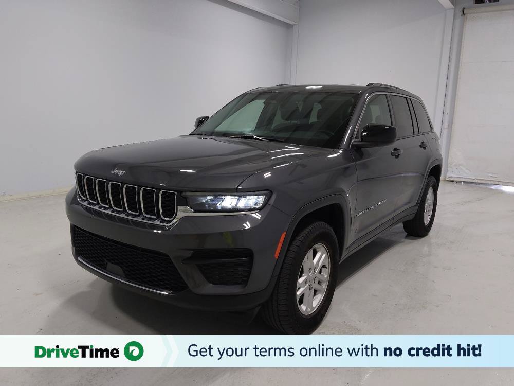 Used 2022 Jeep Grand Cherokee Laredo w/ Luxury Tech Group I