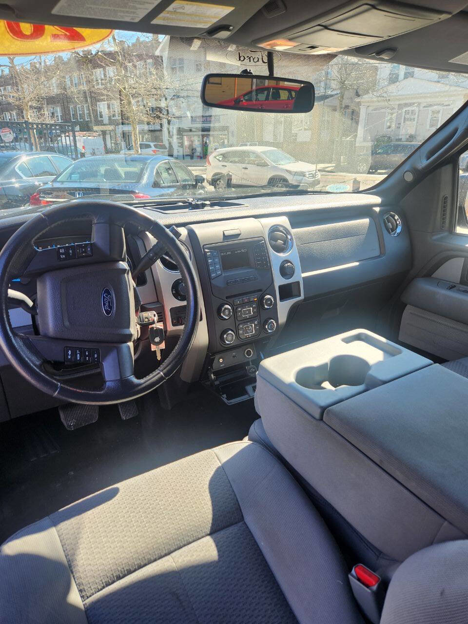 Used 2013 Ford F150 XLT w/ Luxury Equipment Group AWD/4WD image 17
