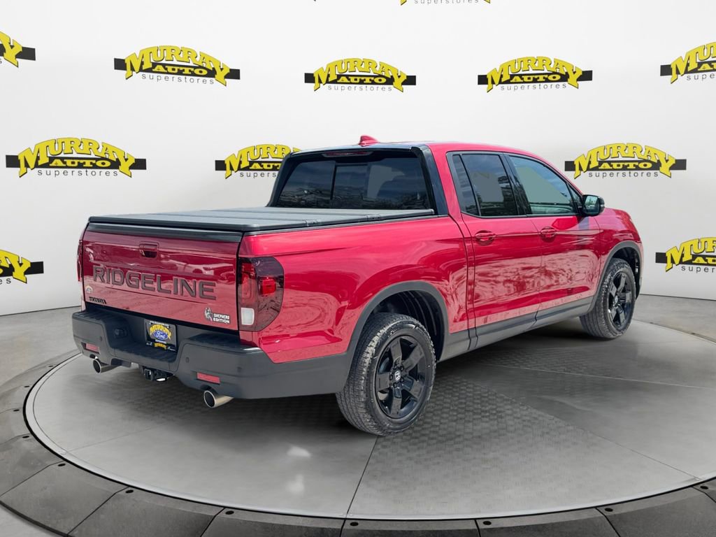 Used 2025 Honda Ridgeline Black Edition image 5