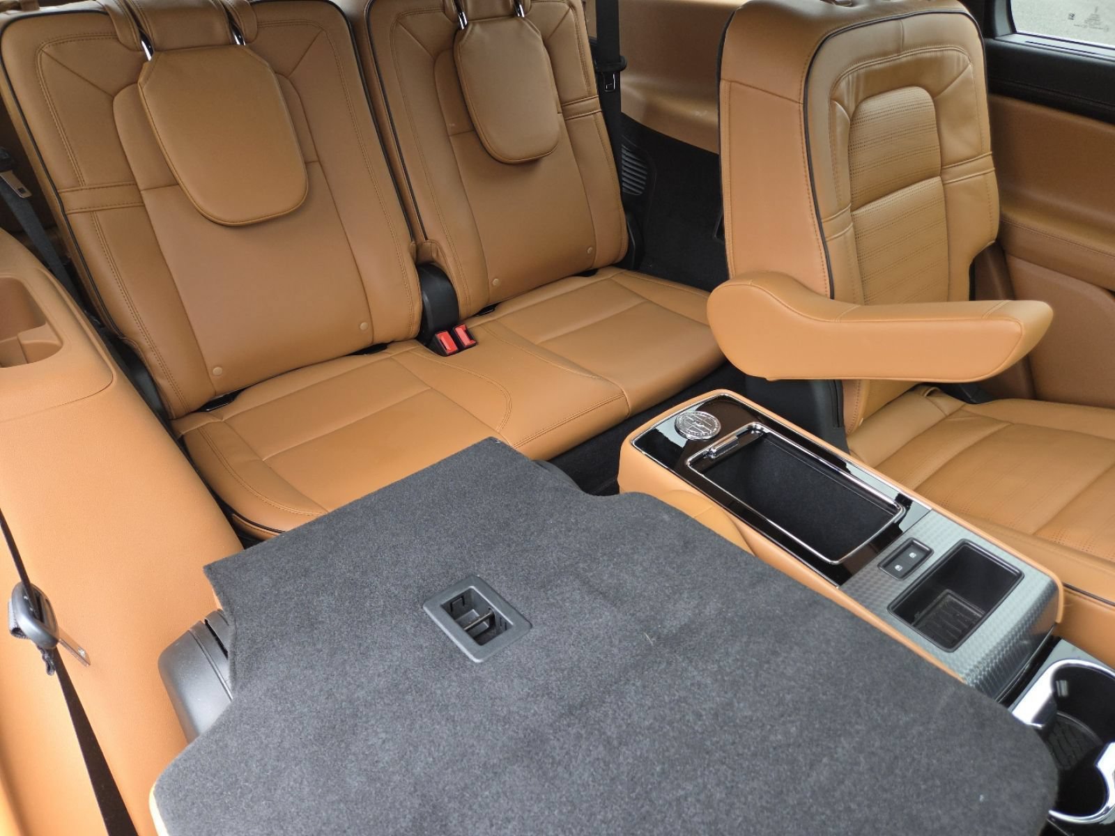 Used 2023 Lincoln Aviator Black Label AWD/4WD image 25