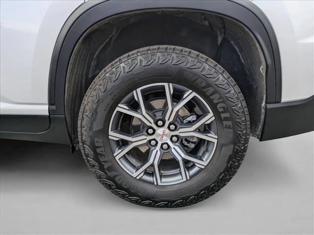 Used 2025 GMC Acadia AT4 w/ LPO, Floor Liner Package image 22