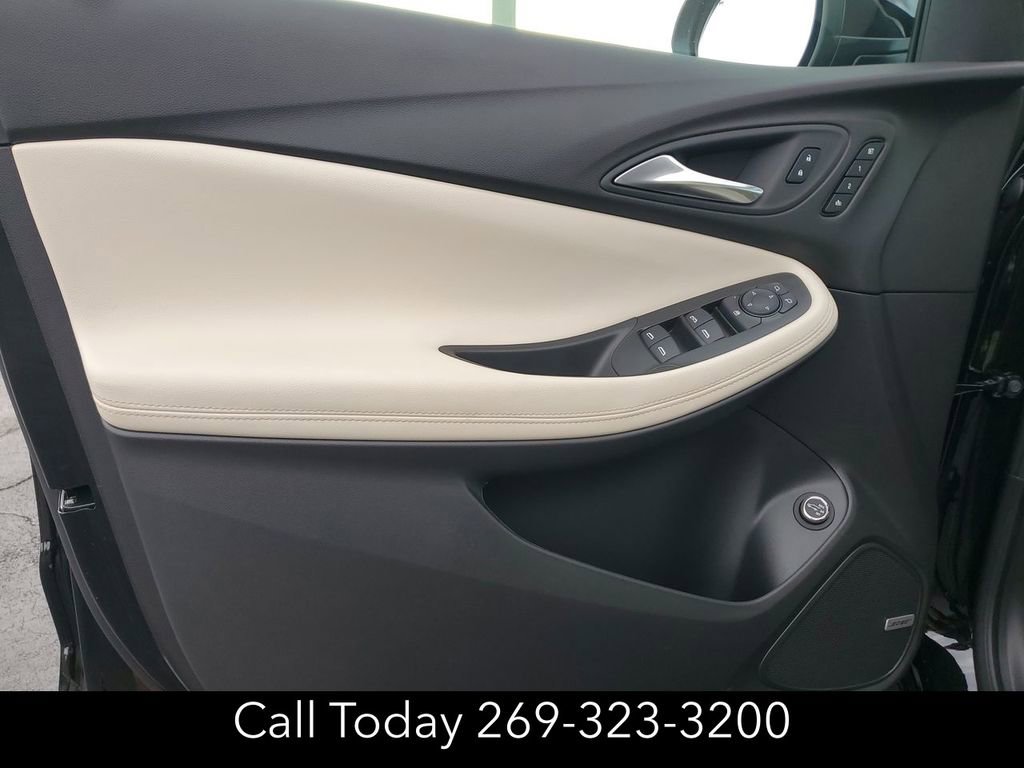 New 2025 Buick Encore GX Avenir w/ Avenir Technology Package image 21