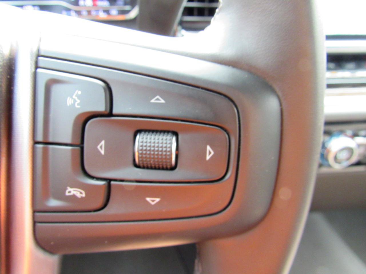 Used 2025 GMC Sierra 2500 SLE w/ SLE Convenience Package AWD/4WD image 29