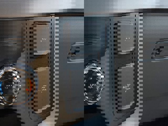 Used 2024 Ford F150 XLT w/ Mobile Office Package image 33