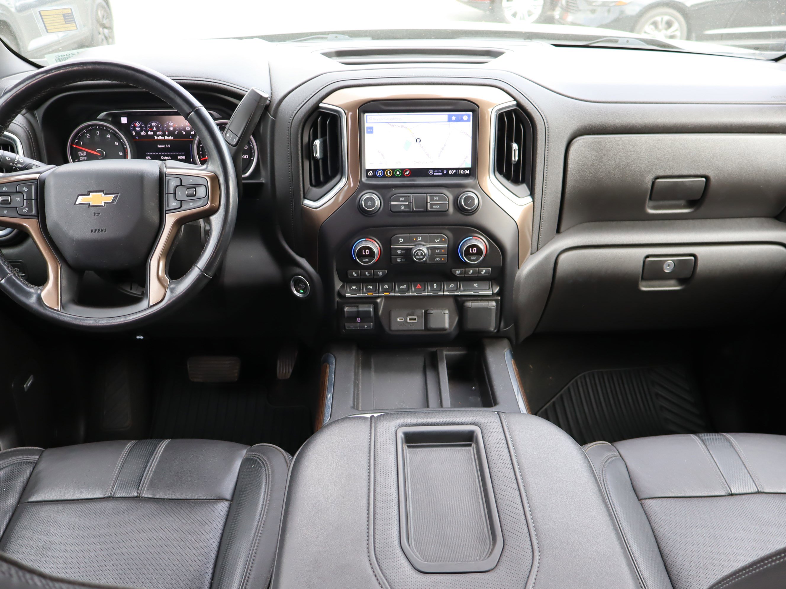 Used 2021 Chevrolet Silverado 1500 High Country w/ Technology Package image 17