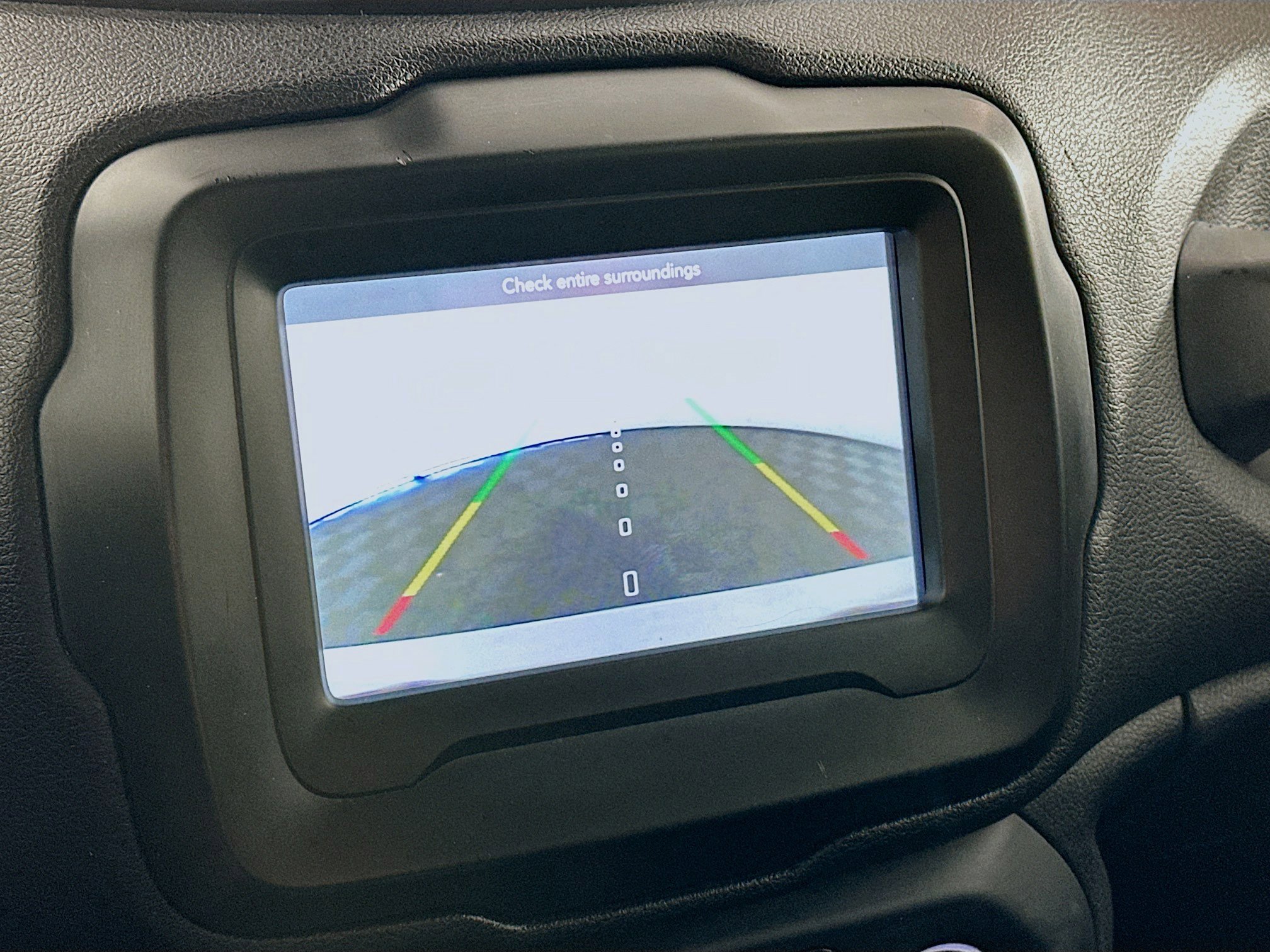 Used 2018 Jeep Renegade Latitude image 22