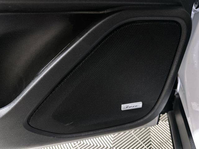 Used 2023 GMC Terrain SLT w/ Infotainment Package II FWD image 25