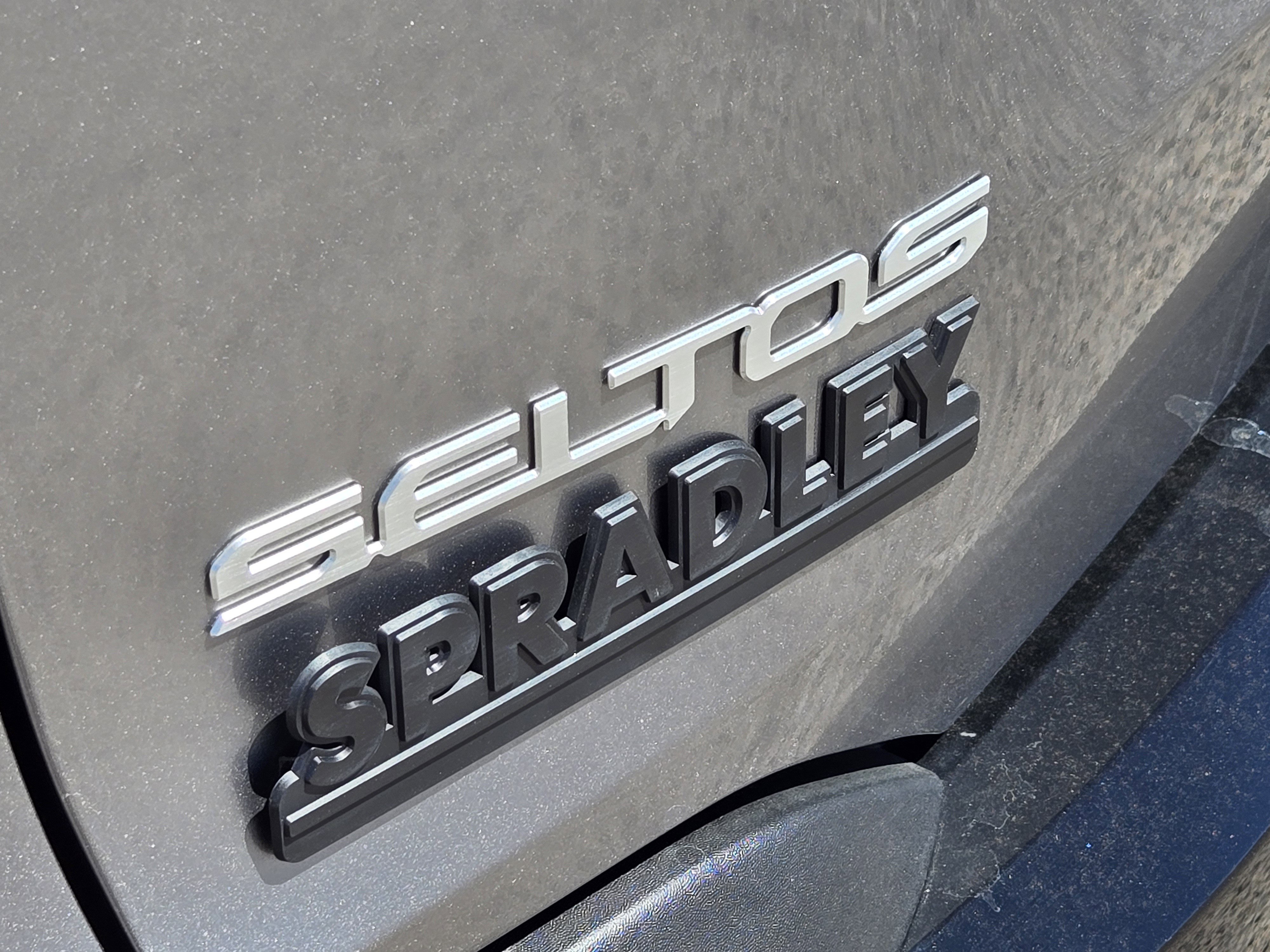 Used 2025 Kia Seltos EX image 11