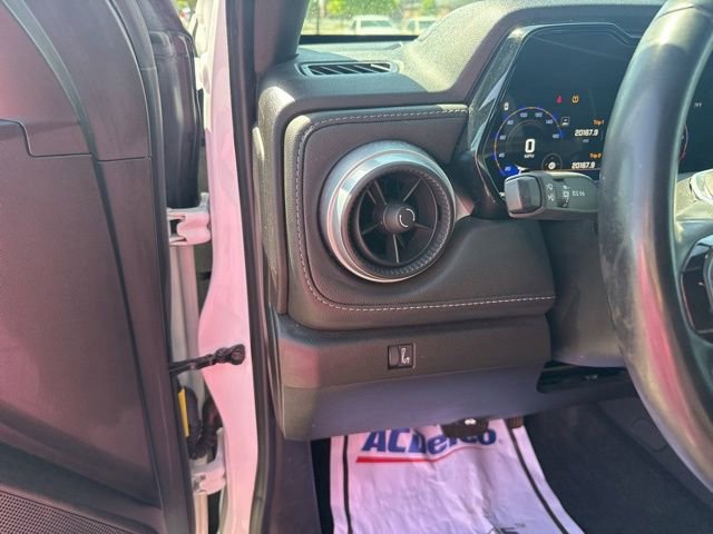 Used 2024 Chevrolet Colorado LT AWD/4WD image 17