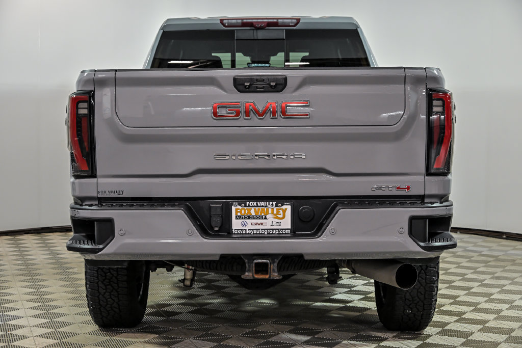 Used 2024 GMC Sierra 2500 AT4 w/ AT4 Premium Plus Package AWD/4WD image 11