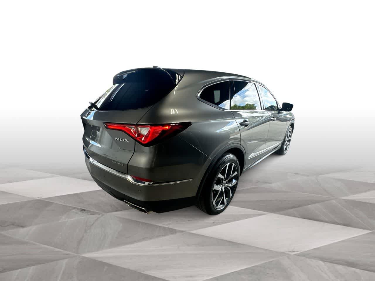 Used 2024 Acura MDX w/ Technology Package AWD/4WD image 8