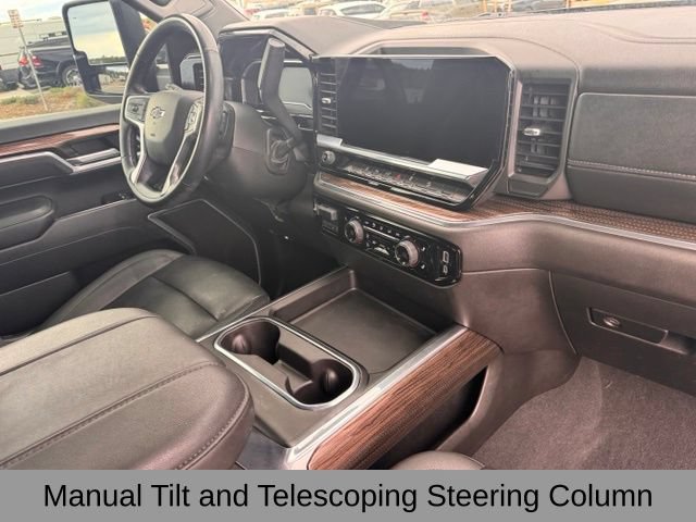 Used 2025 Chevrolet Silverado 2500 LT w/ Trail Boss Package AWD/4WD image 30