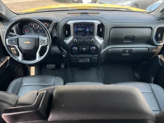 Used 2022 Chevrolet Silverado 1500 LT AWD/4WD image 11