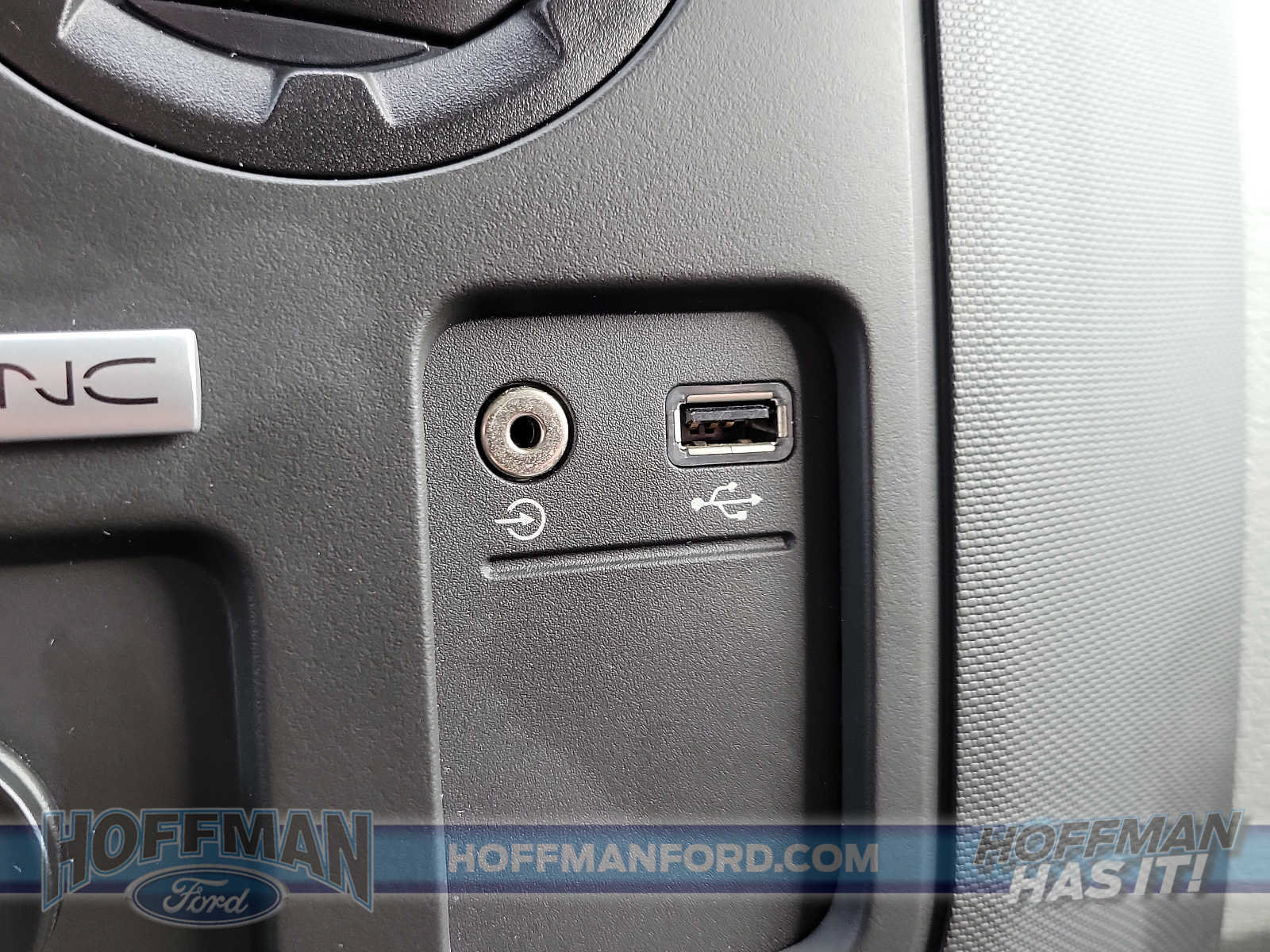Used 2017 Ford E-350 and Econoline 350 Super Duty w/ Power Windows & Locks Group RWD image 20