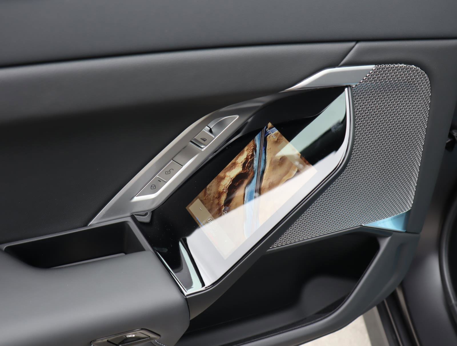 New 2026 BMW i7 eDrive50 w/ M Sport Package image 12