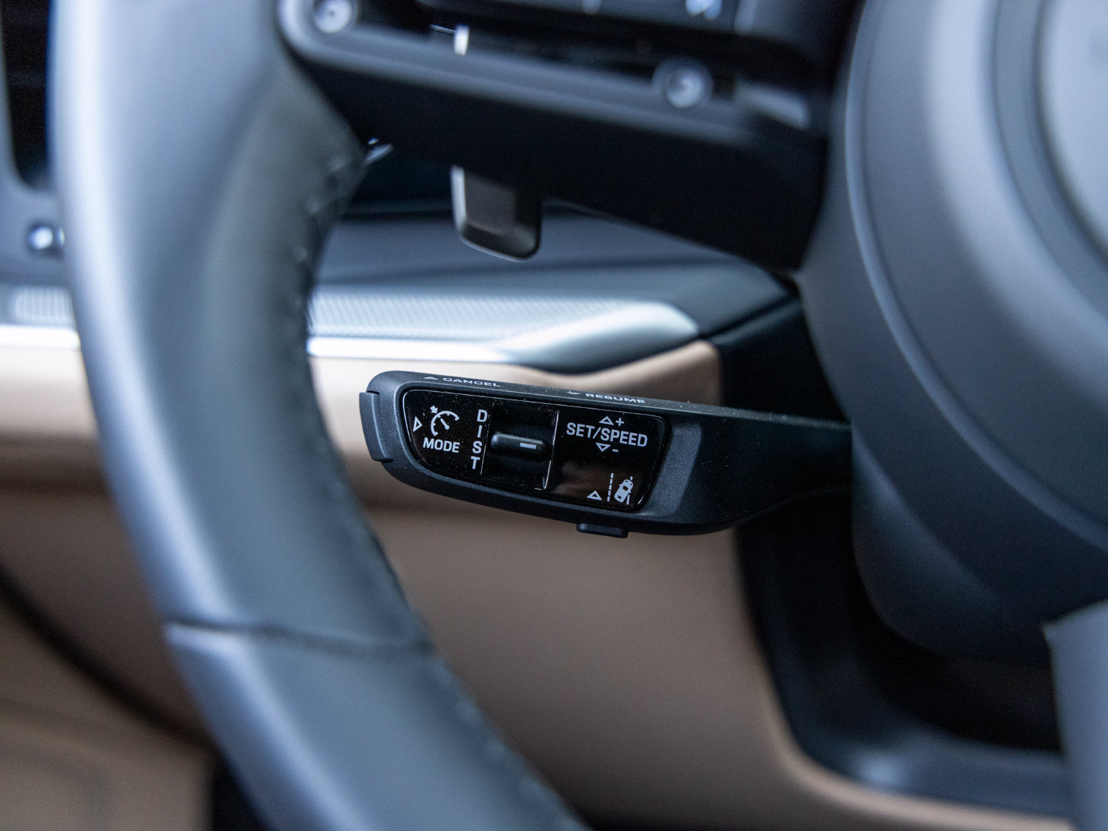 New 2025 Porsche Cayenne S AWD/4WD image 31