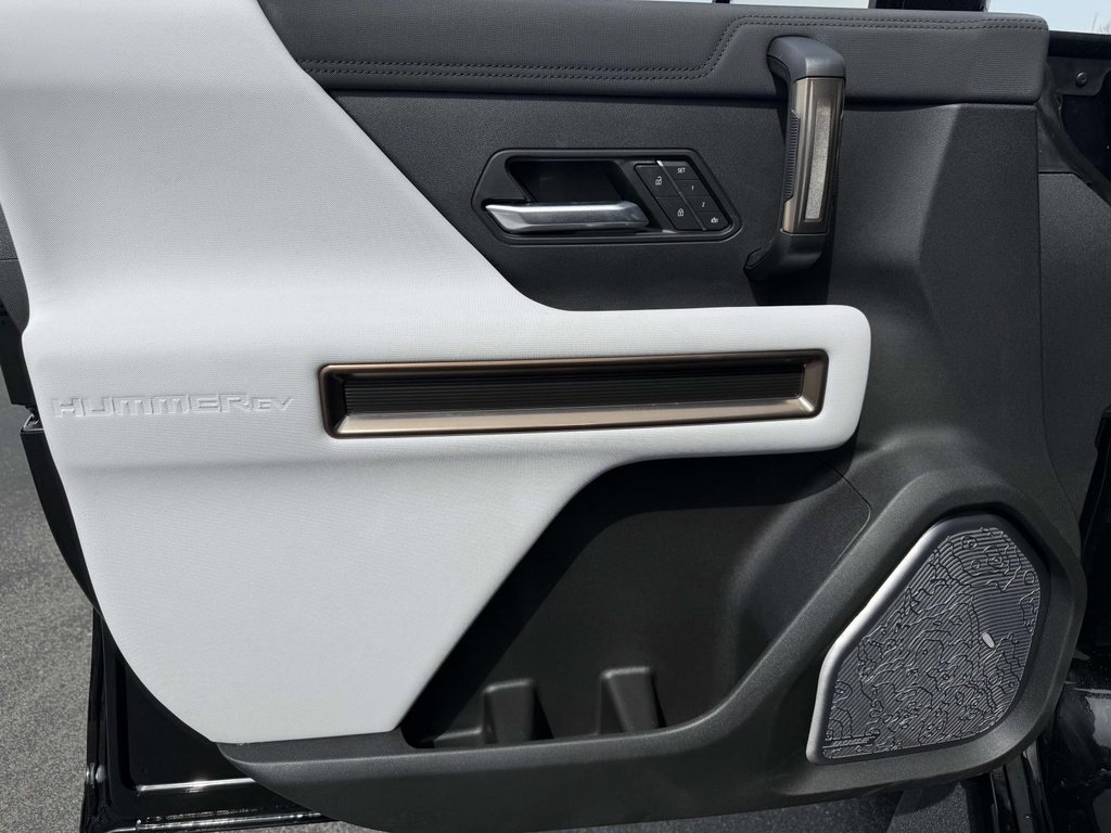 New 2025 GMC Hummer EV 3X image 11