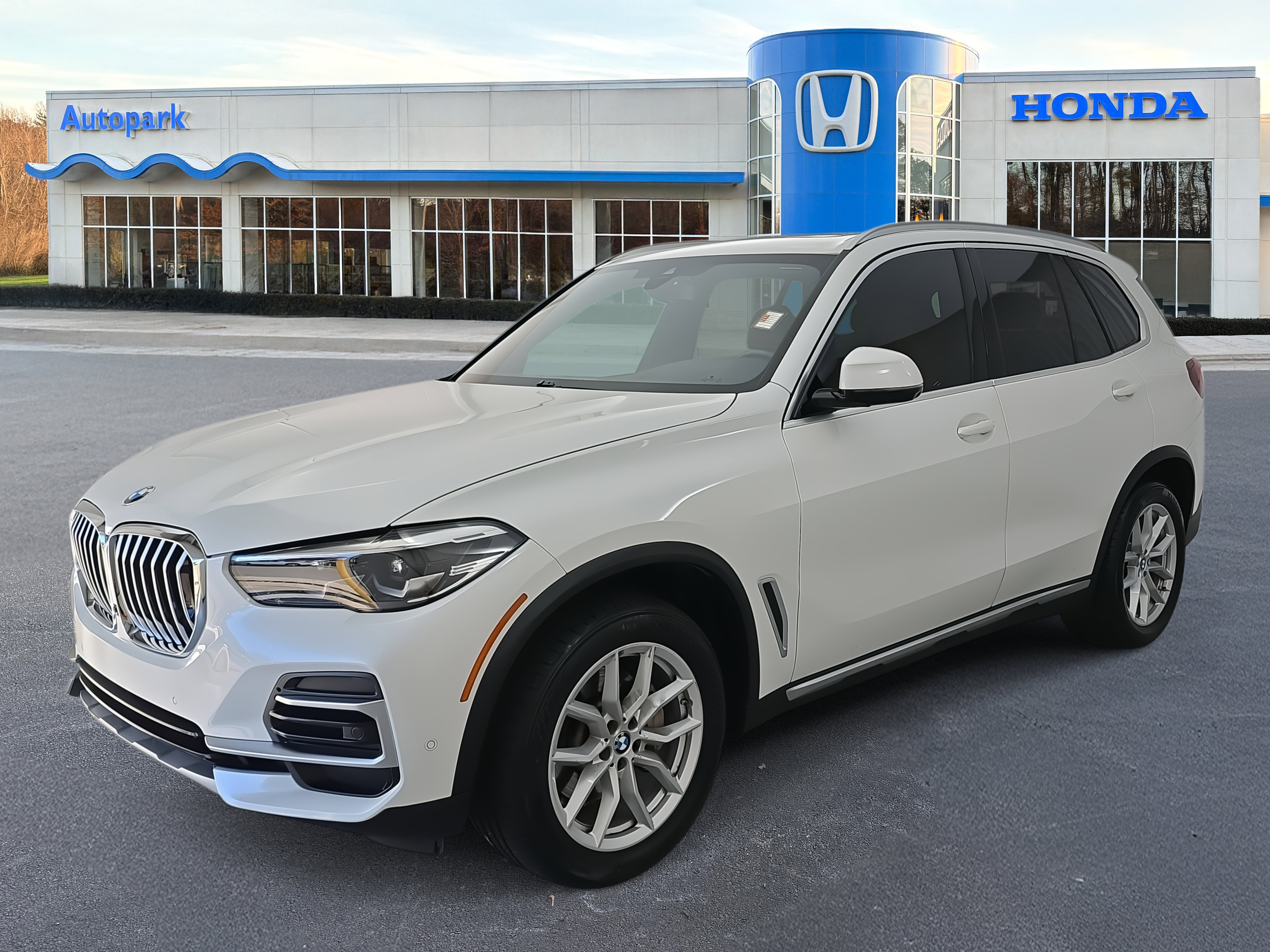 Used 2023 BMW X5 xDrive40i w/ Premium Package video 1