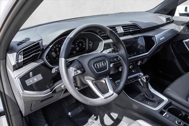 Used 2025 Audi Q3 2.0T Premium AWD/4WD image 10