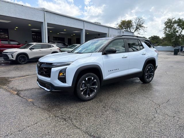 New 2026 Chevrolet Equinox RS FWD image 2
