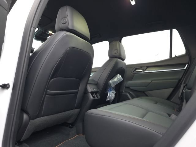 Used 2026 GMC Terrain AT4 w/ Convenience Package III image 8