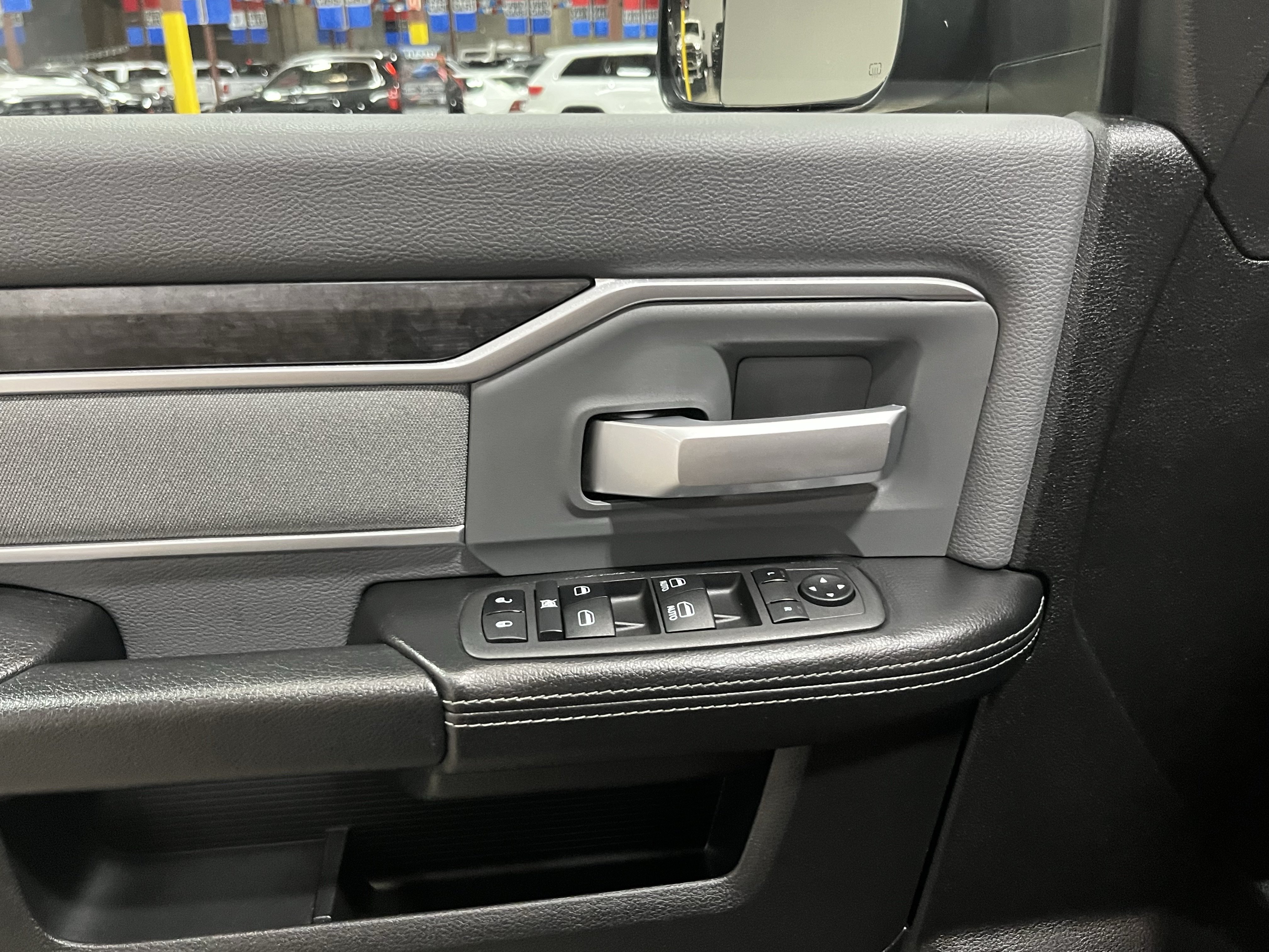 Certified 2022 RAM 2500 Big Horn AWD/4WD image 18