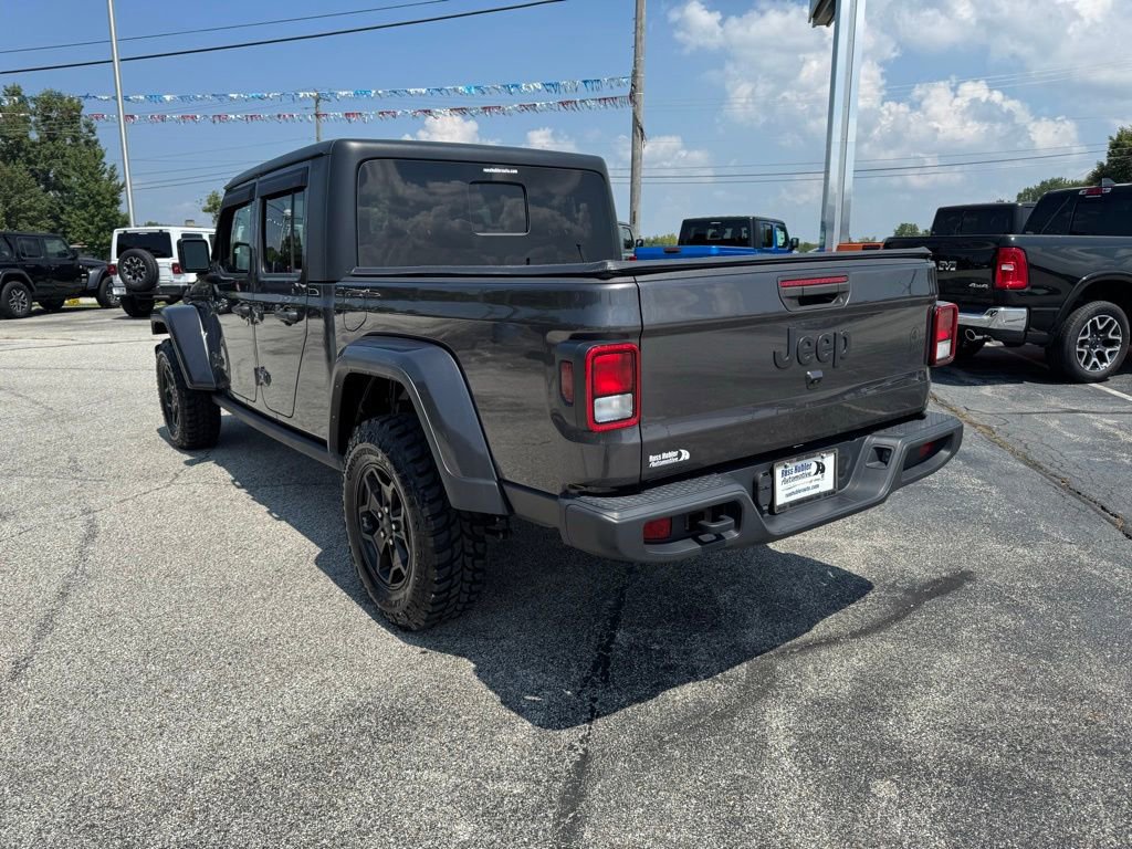 Used 2021 Jeep Gladiator Willys image 4
