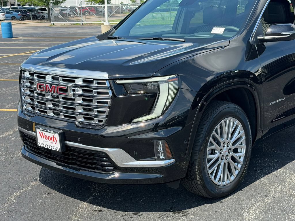 New 2026 GMC Acadia Denali w/ Super Cruise Package AWD/4WD image 4