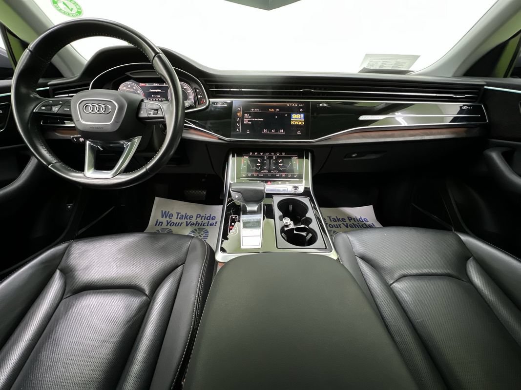 Used 2019 Audi Q8 Prestige AWD/4WD image 18