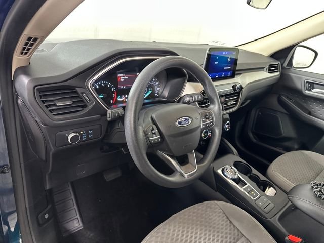 Used 2020 Ford Escape SE image 13