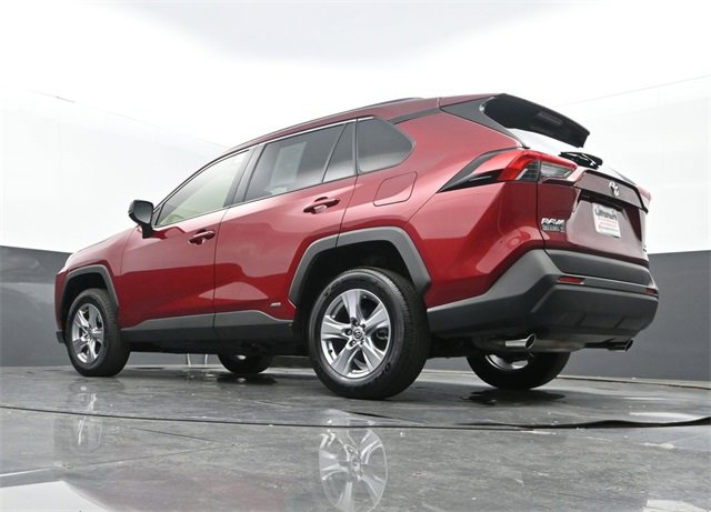 Used 2025 Toyota RAV4 LE image 25